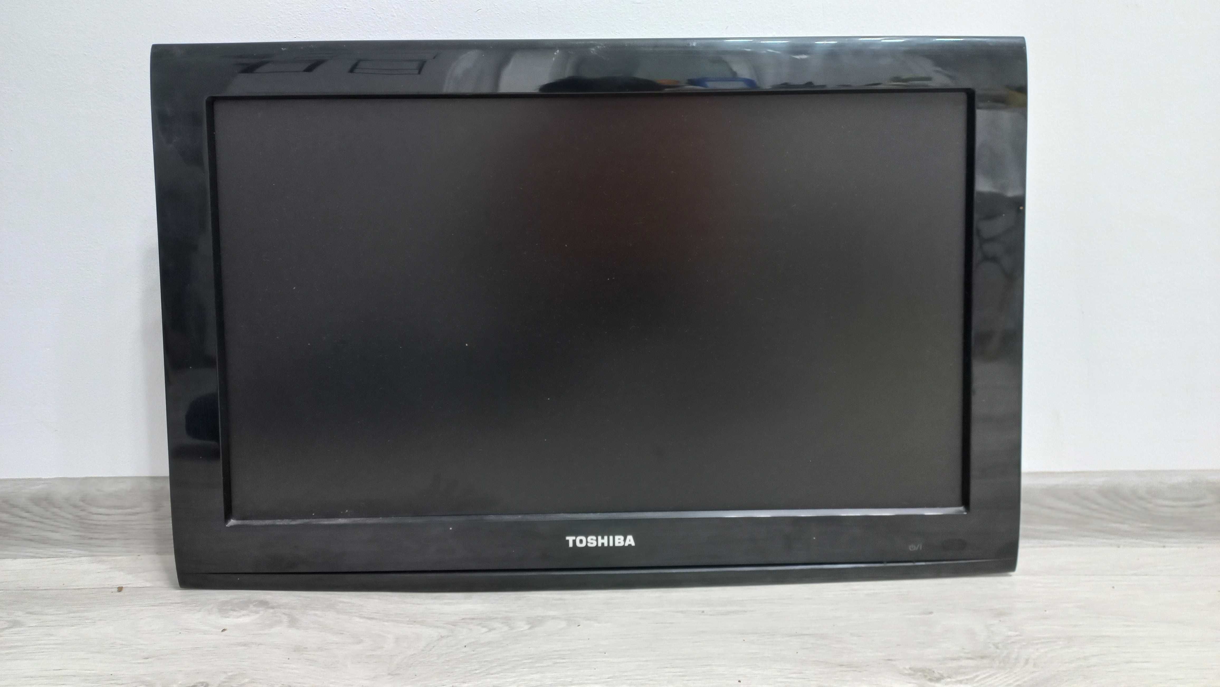 LCD-телевізор Toshiba 22av703g (22 дюйми) для кухні, ПК