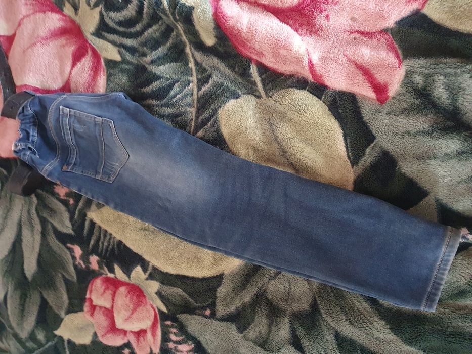 Утеплені джинси на ріст 128