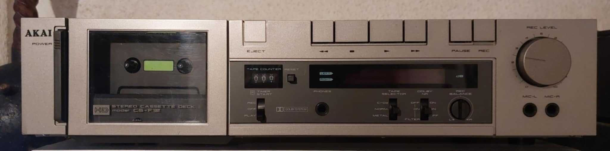 AKAI CS-F12  Cassete Deck Leitor Vintage