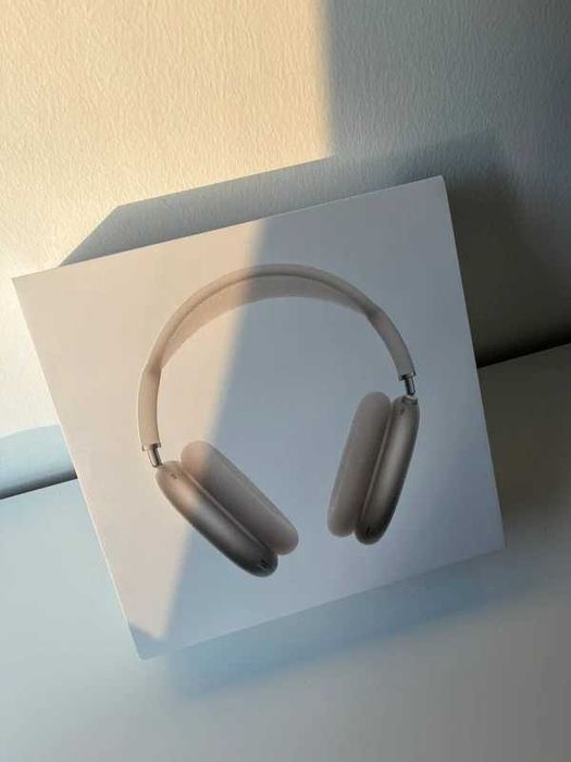 Prezent świąteczny – słuchawki AirPods Max