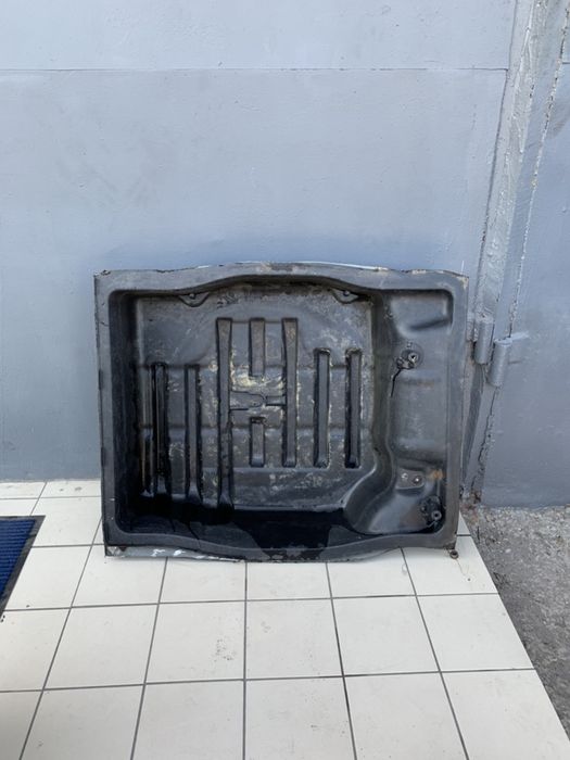 Ниша запаски дно корыто запасного колеса Passat CC B6 B7 разборка