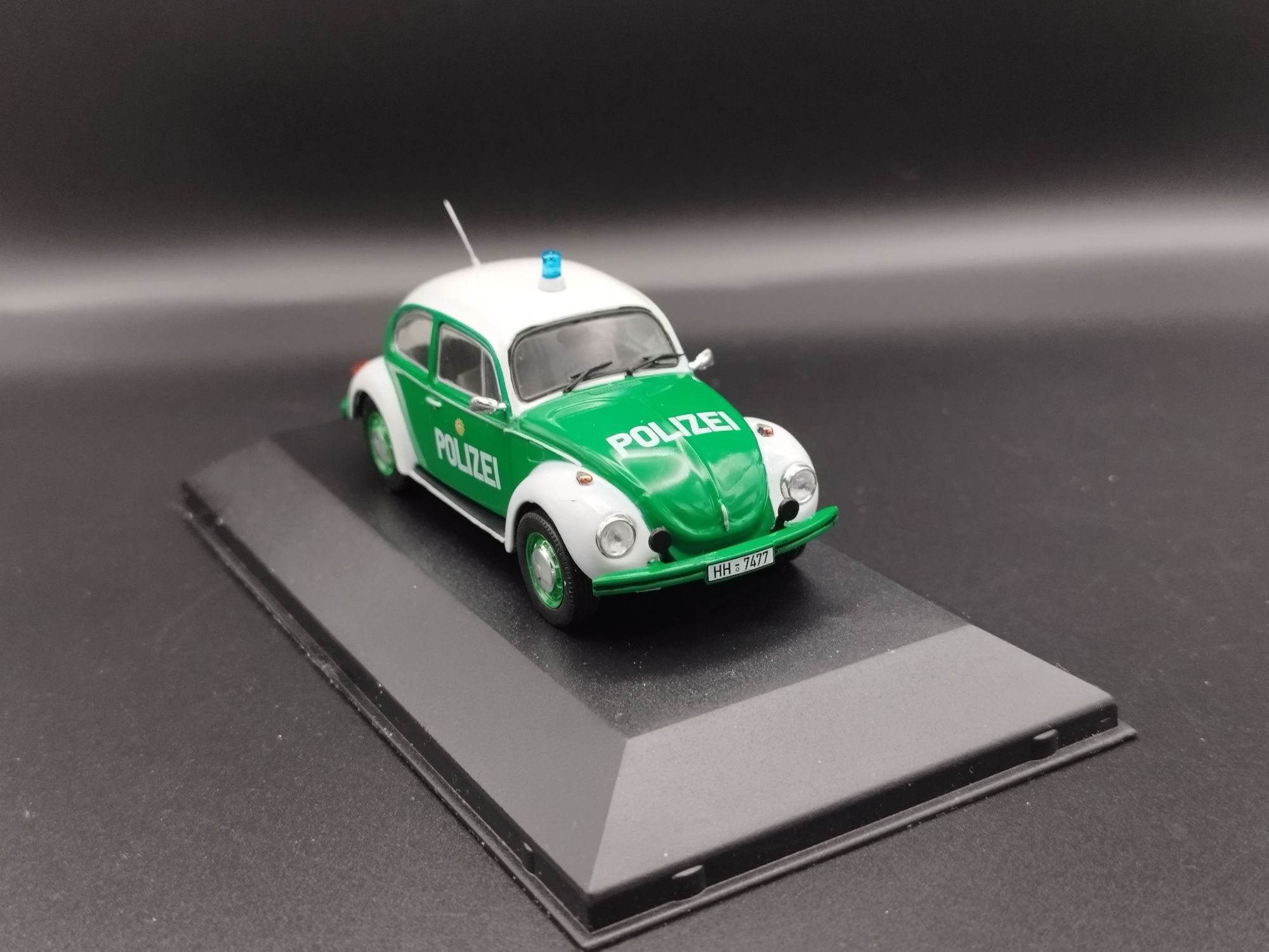 1:43 Atlas Volkswagen 1200 Garbus Polizei model nowy