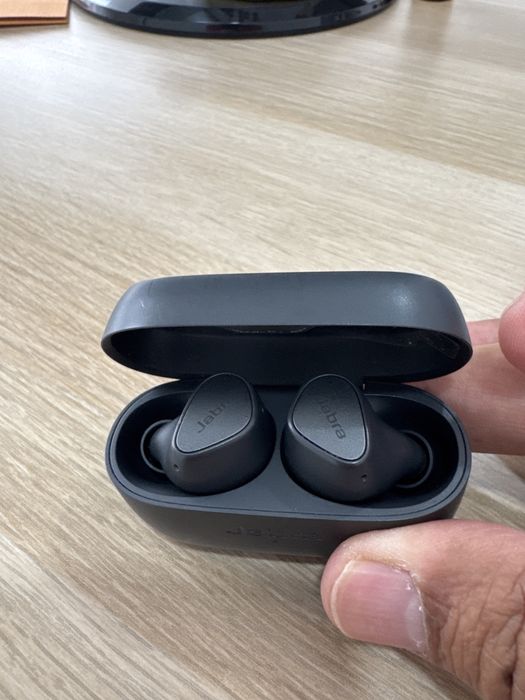 Auriculares bluetooth true wireless Jabra Elite 4