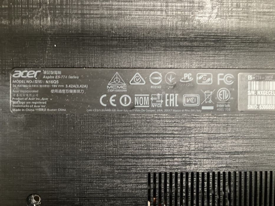 Ноутбук Acer Aspire E5-774 Series. Model: N16Q5. На запчастини