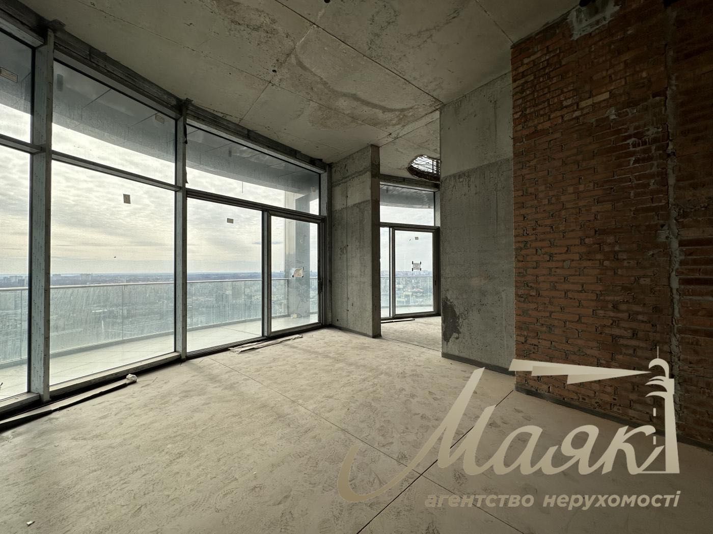 Продажа пентхауса с террасой ЖК Taryan Towers ул. Иоанна Павла II