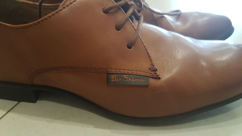Ben Sherman / London Shoes 40