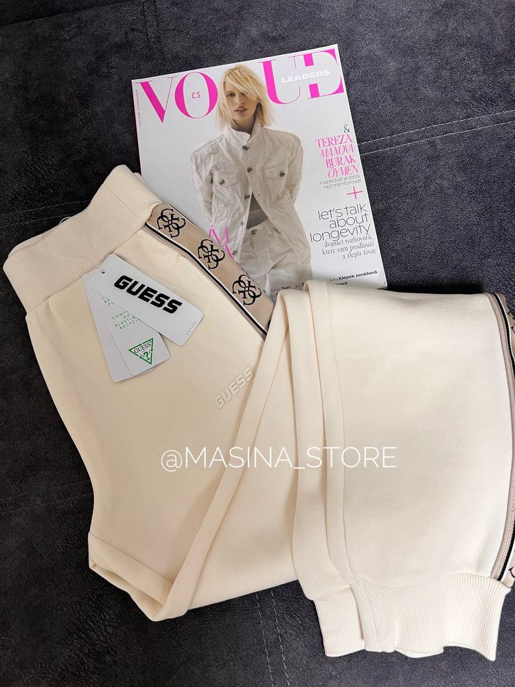 Нові штани джогери Guess Гесс 14 XS молочні білі оригінал
