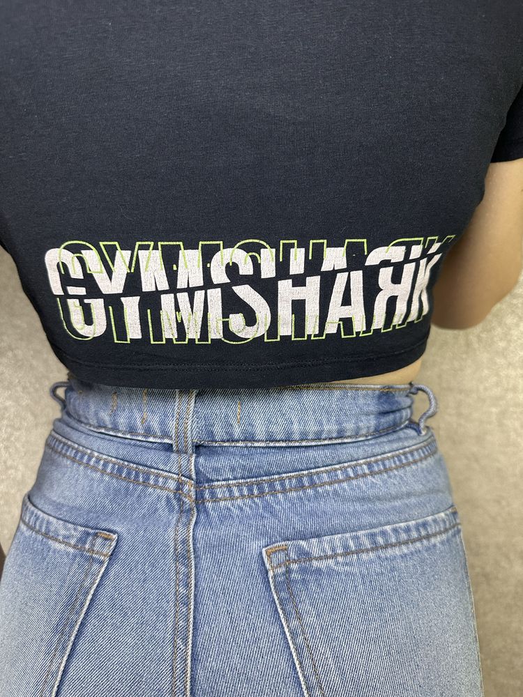 Кроп-топ gymshark