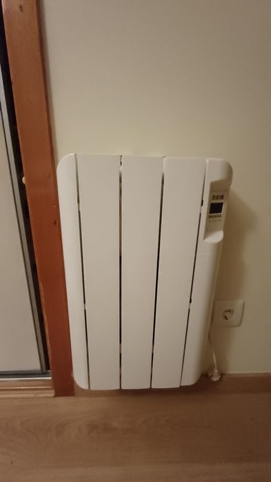 2 (par) Aquecedores elecricos de parede 500w como novos