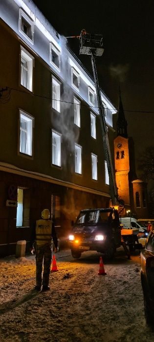 ODŚNIEŻANIE DACHÓW 24/7 usuwanie sopli, odśnieżanie dachu