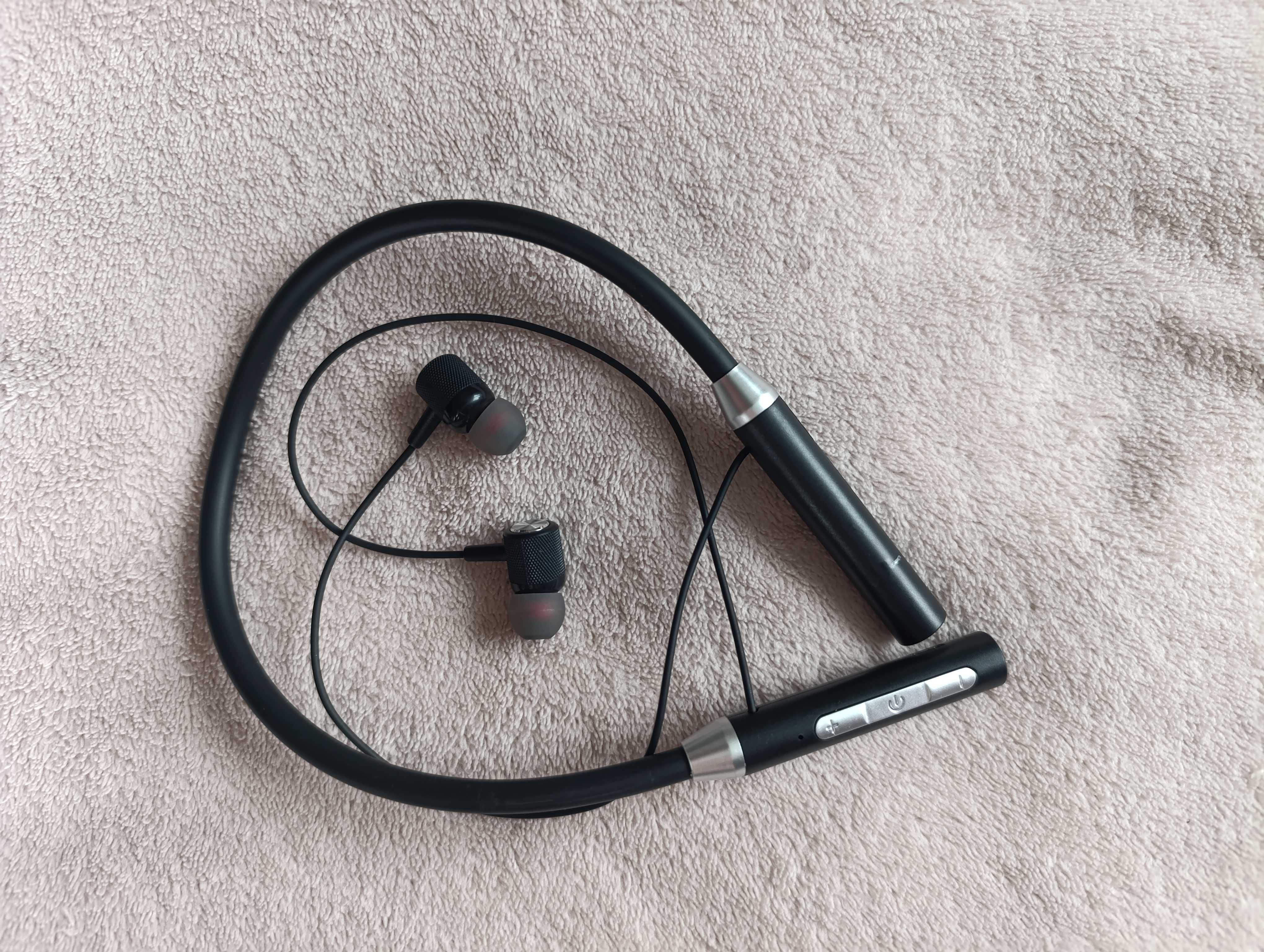 Słuchawki bezprzewodowe Bluetooth ja szyję z pałąkiem na kark