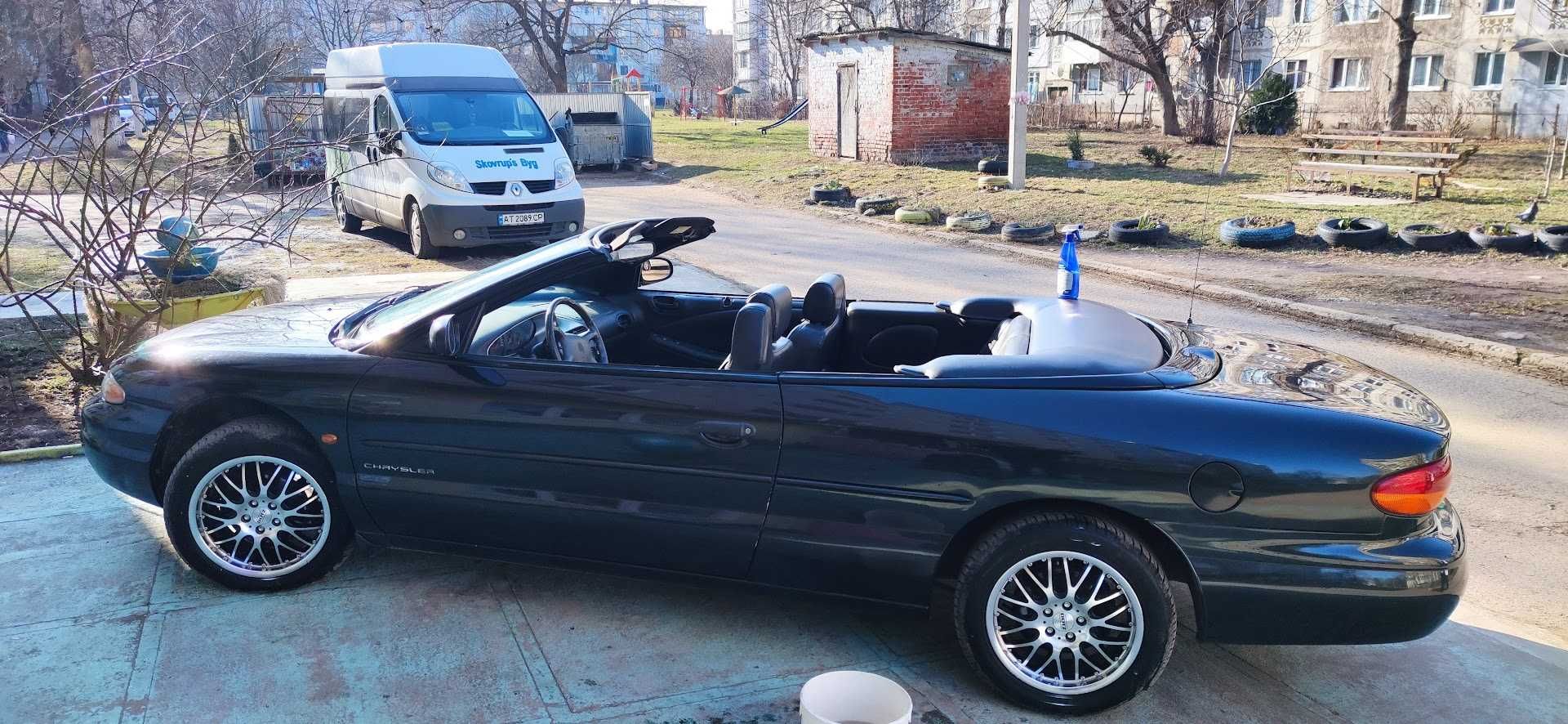 Продам Chrysler Stratus кабриолет