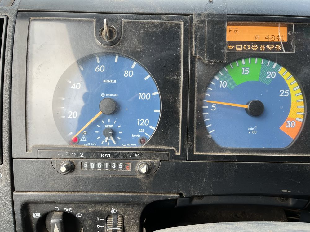 Mersedes-benz ATEGO 1223