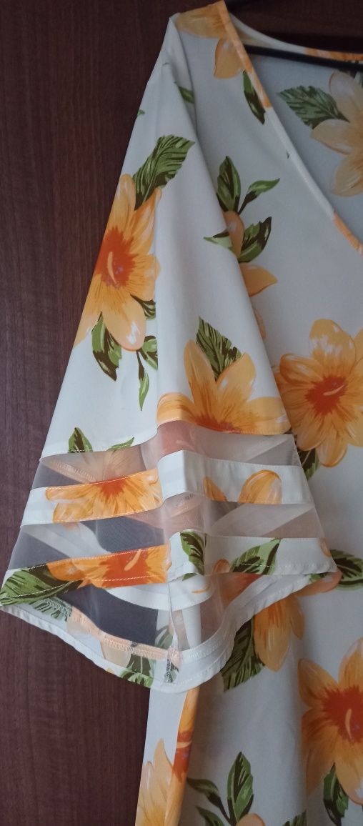 Ecru sukienka w kwiaty , kloszowa rękaw z paskami tiulowymi 4XL Shein