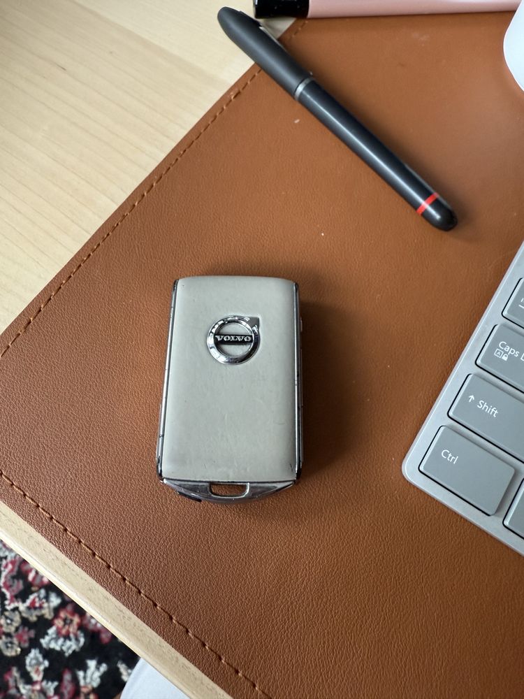 Kluczyk Volvo XC90 keyless wersja europejska