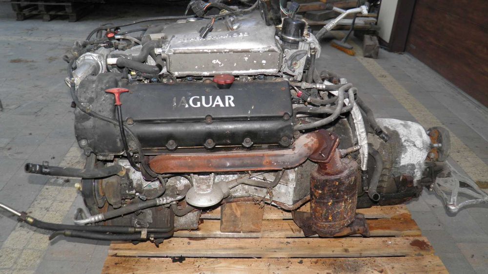 Jaguar XKR X100 SC 2000r silnik 4.0 kompresor Supercharged ze skrzynią