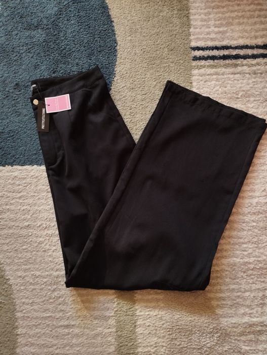 Czarne szerokie spodnie bojówki cargo z kieszeniami plt