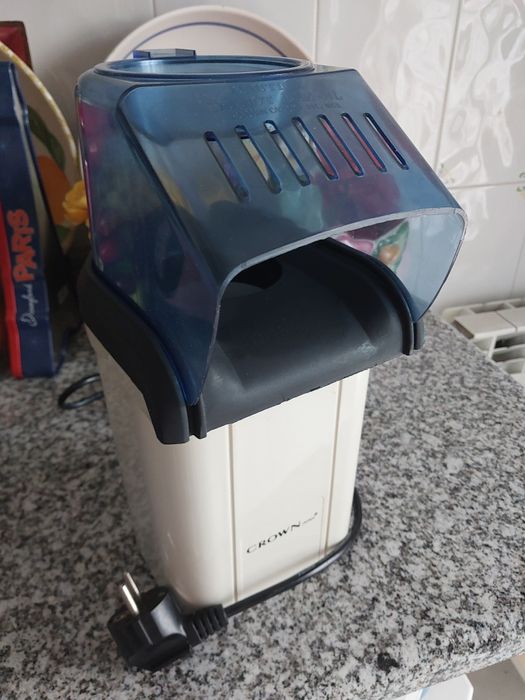 Pipoqueira/ maquina de fazer pipocas