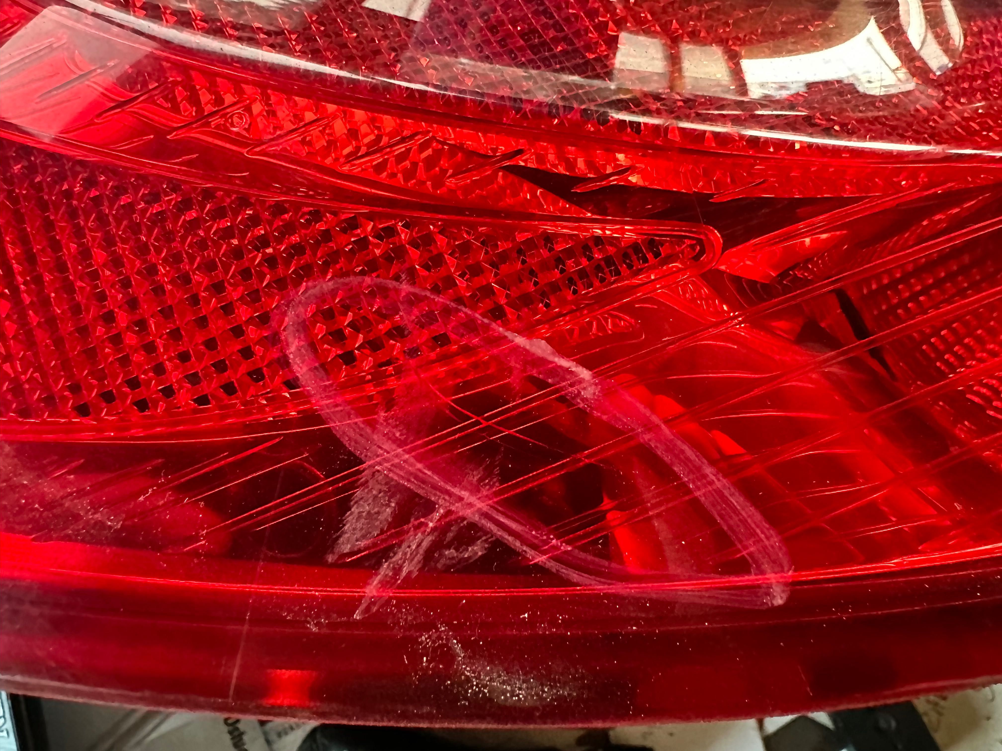 Mercedes b klasa w246 Lampa TYŁ TYLNA w Błotniku lewa części