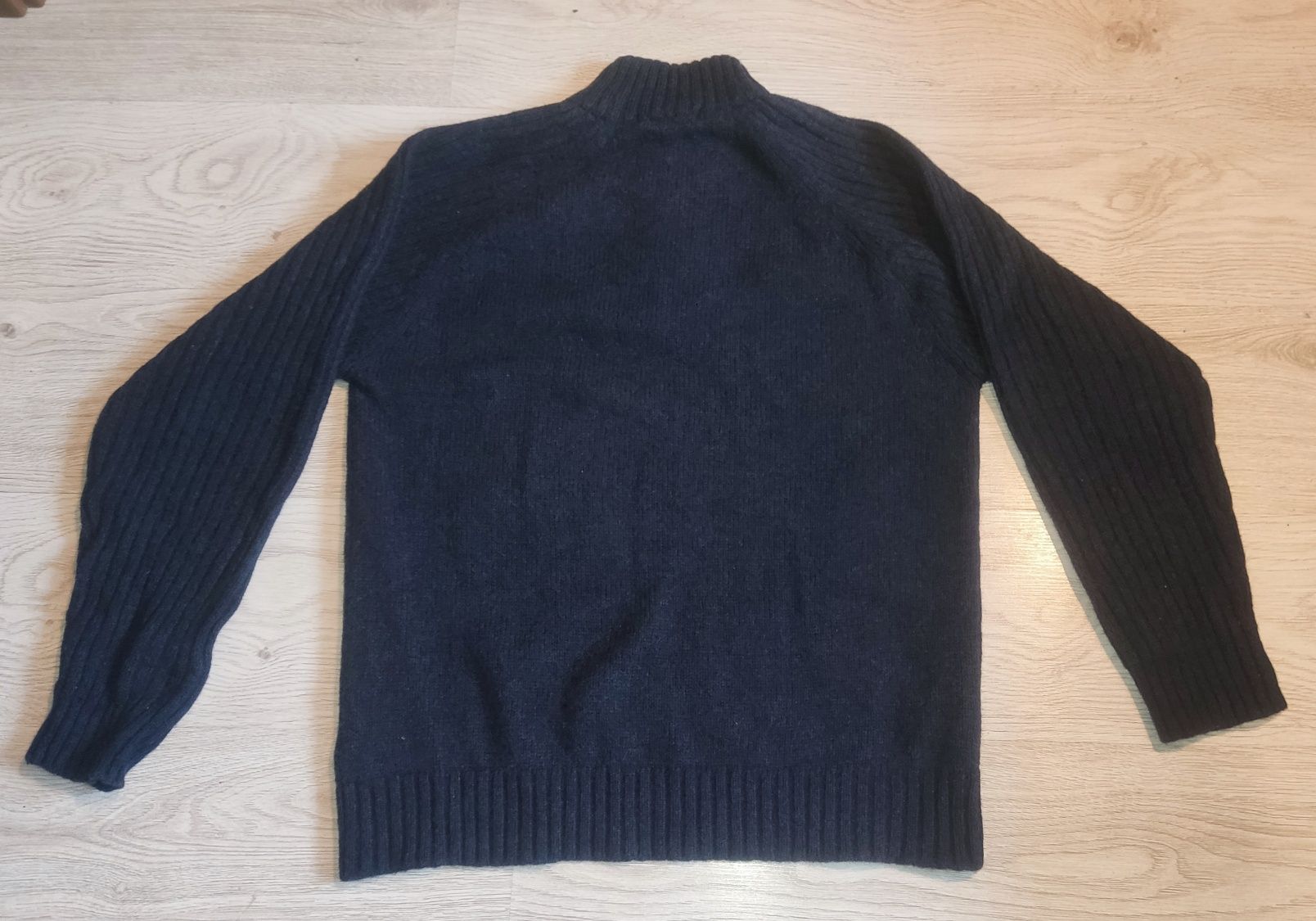 Sweter 100% wełna Avenue 100% Wool r.L