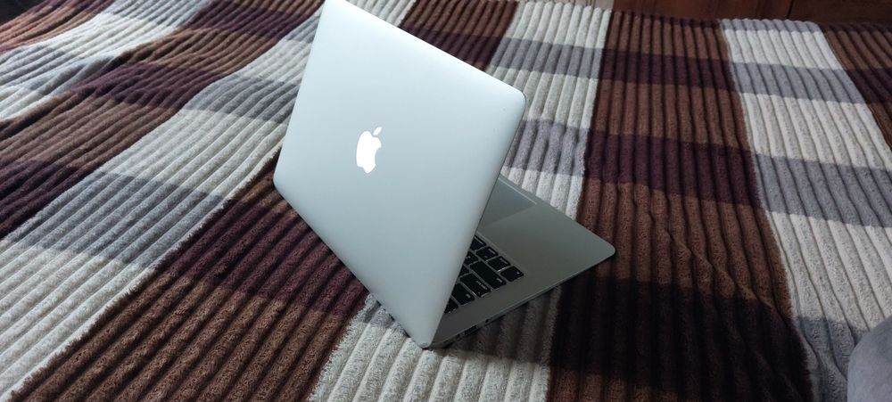 MacBook Air 2012