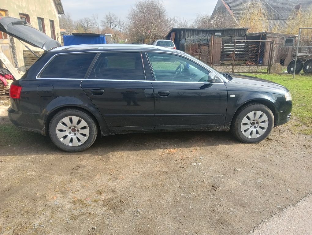 Sprzedam Audi a4b7 2006r