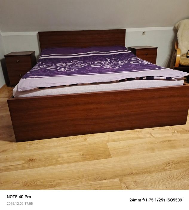 Łóżko sypialniane, meble, szafki,LED