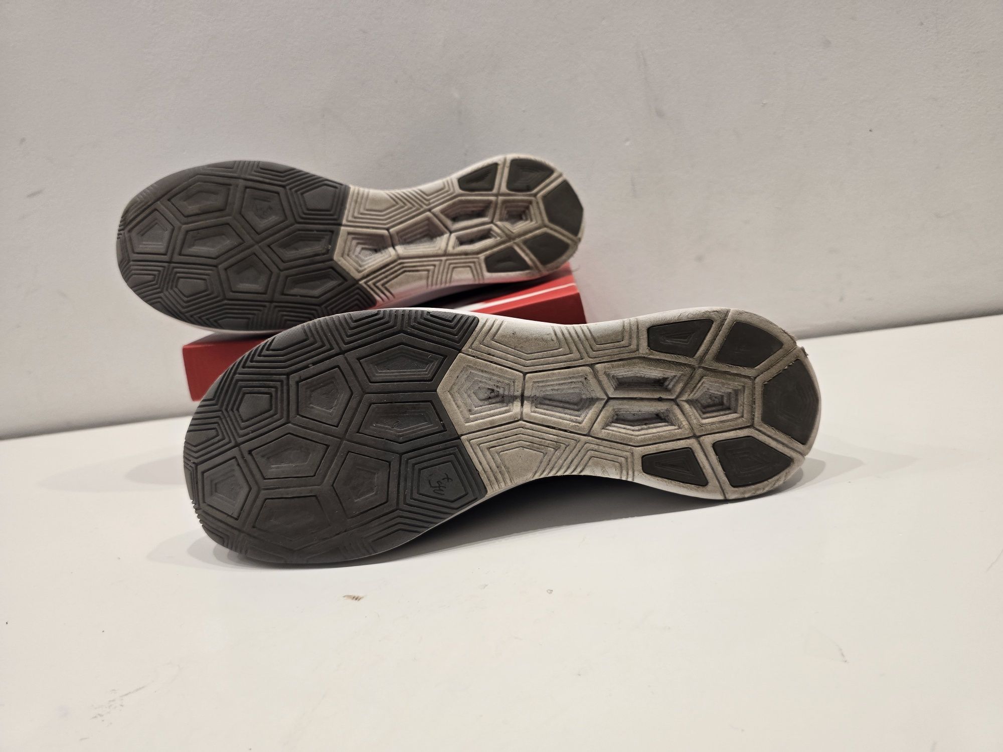 Oryginalne Nike najnowszy model Zoom Fly Flyknit 2024 gwarancja