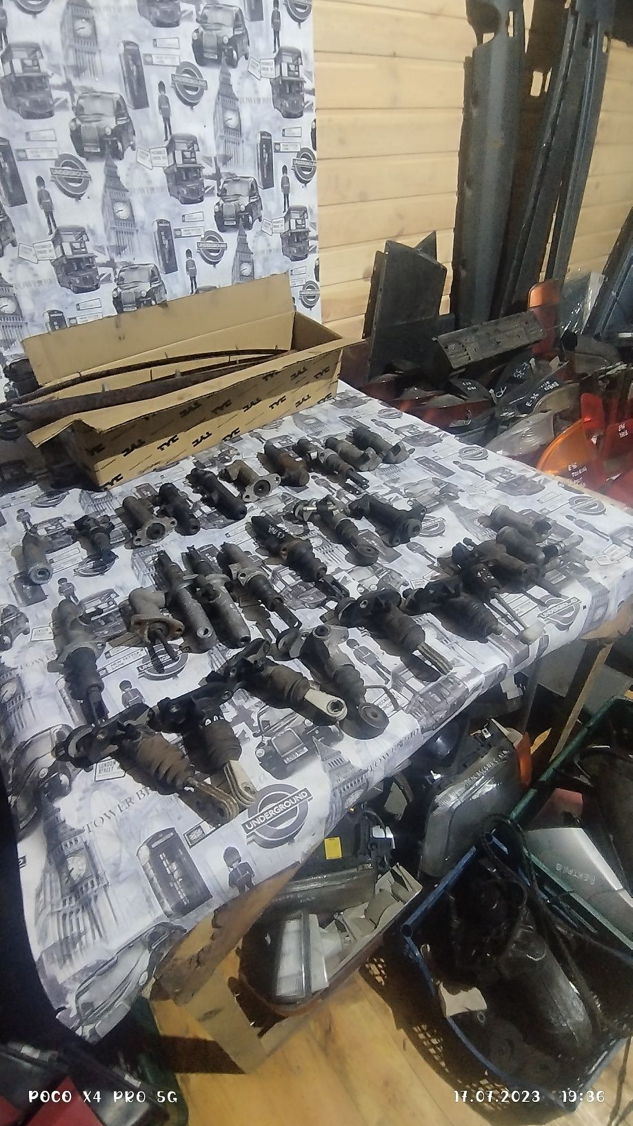 Циліндр зчеплення головний Ауді 80 100 А4 А6 Пасат Б3 Б4 Б5