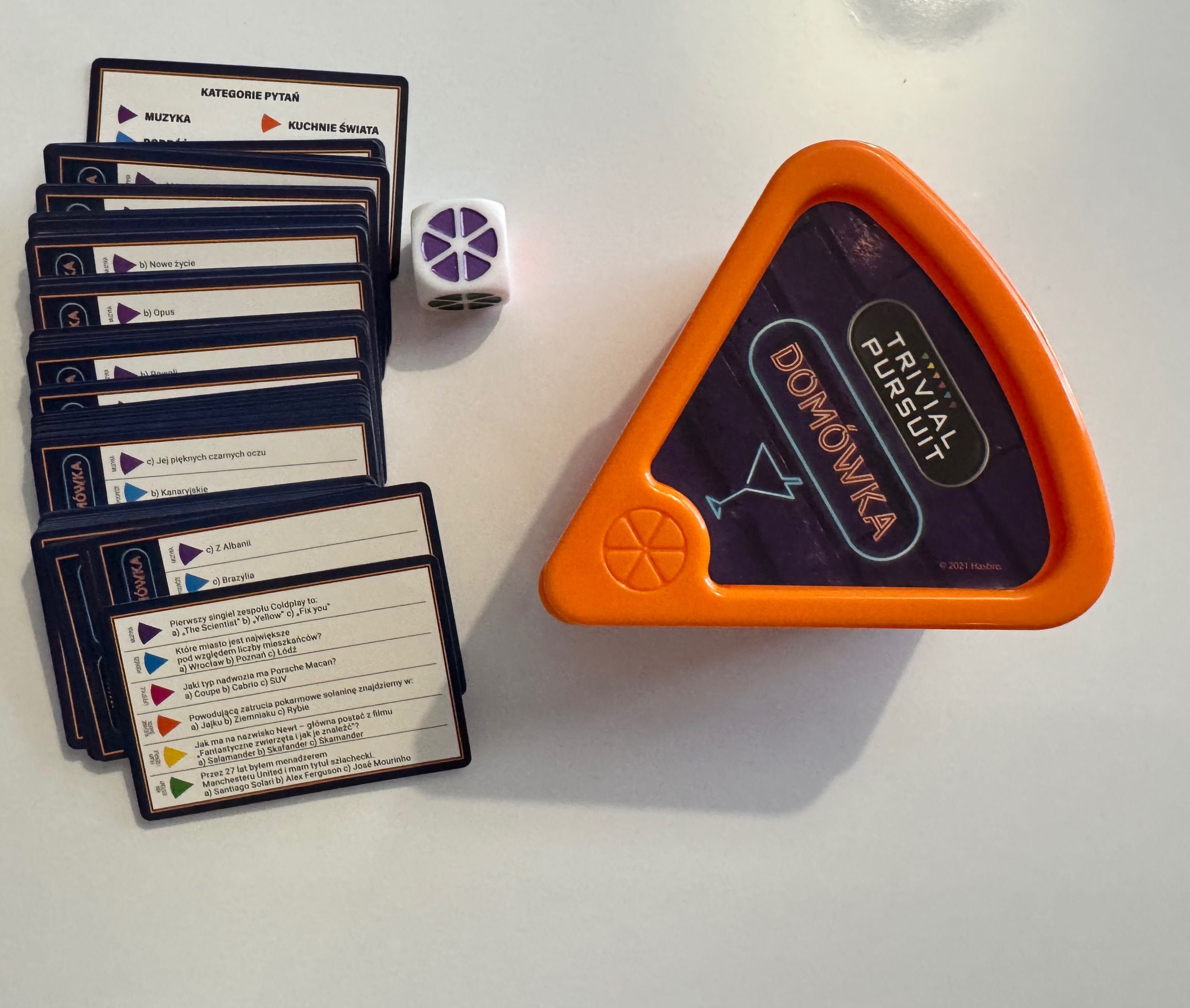 NOWA Gra karciana TRIVIAL PURSUIT Domówka