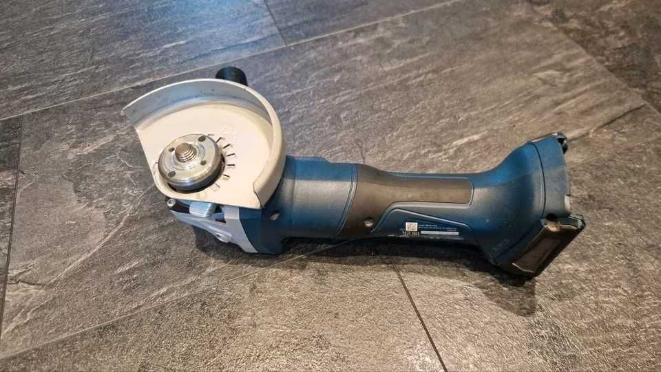 Bosch Professional GWS 18V-7  szlifierka kątowa