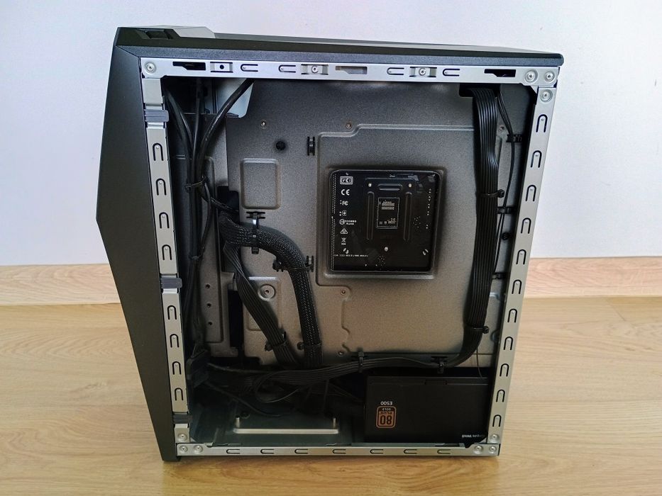 ASUS ROG Strix – i5 11400F, RTX 3060, 16GB RAM, SSD 512GB, Windows 11