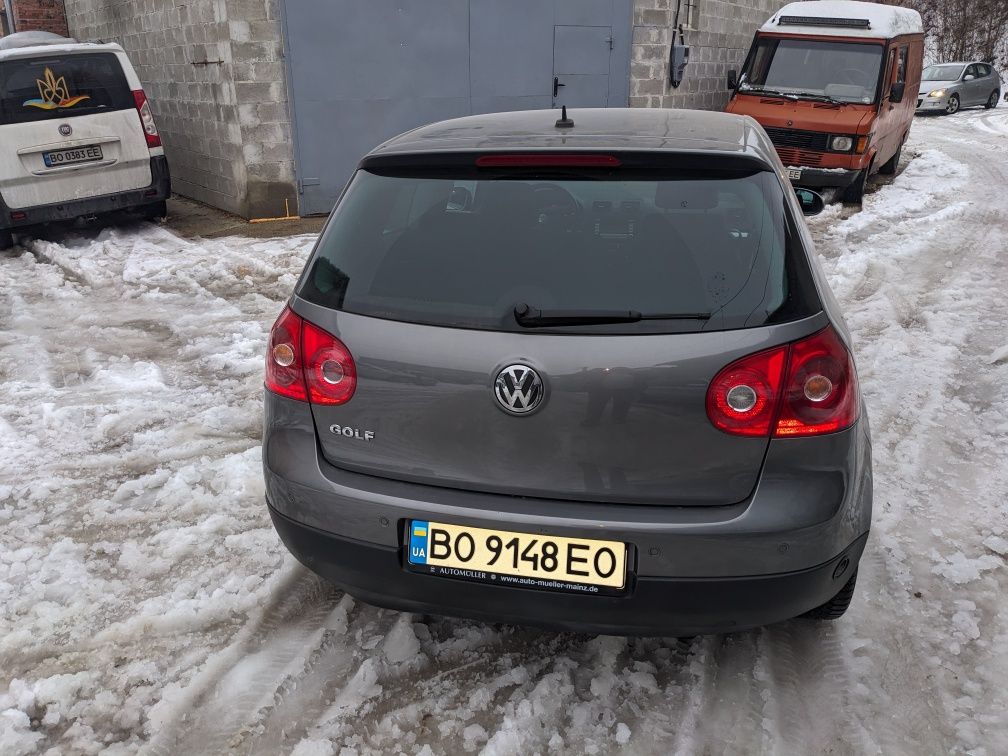 Volkswagen Golf united 2007 1.4 газ/бенз