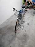 Bicicleta antiga orbita com motor