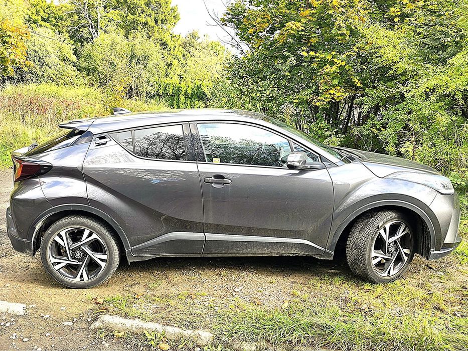 Toyota C-HR Okazja! Vat 23%. Pierwszy właściciel. Cesja leasingu!
