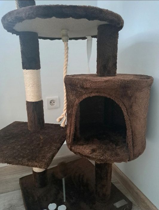 Duzy Drapak dla kota w bardzo dobrym stanie