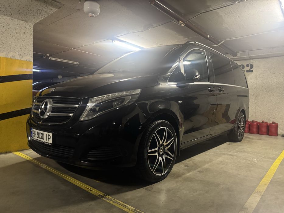 Mercedes v class v 250 4mati меседес
