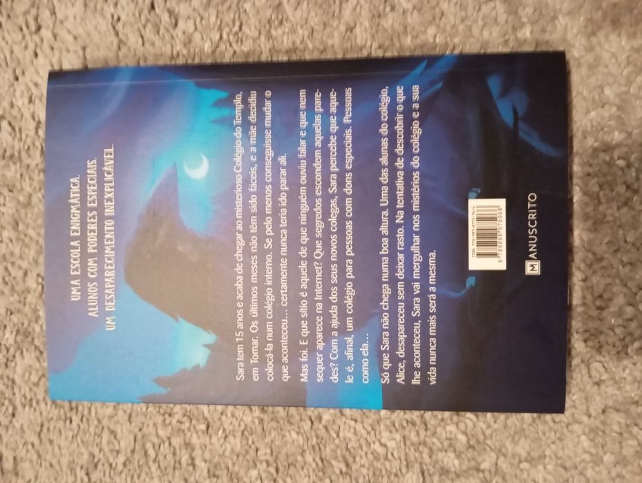 Livro O corvo da coleção Colégio do Templo