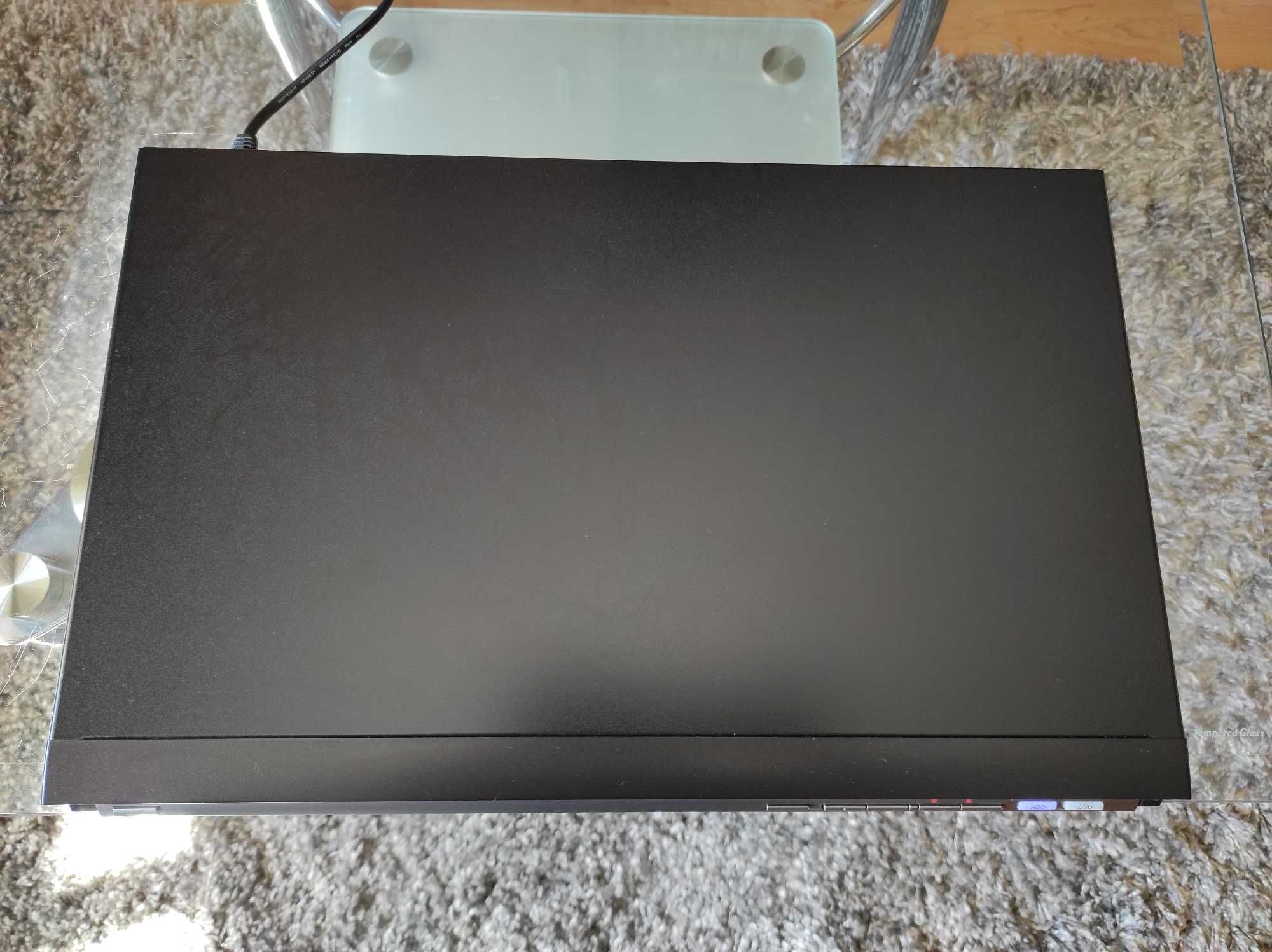 Odtwarzacz DVD, nagrywarka DVD SONY RDR-HX650 + pilot