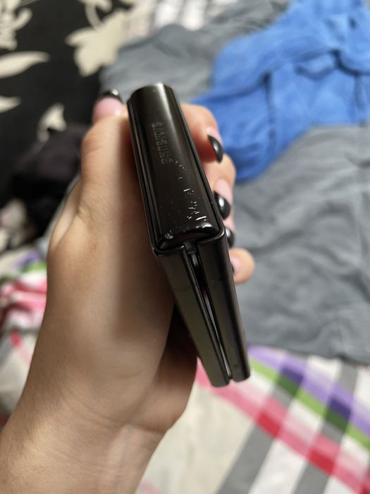 Samsung z flip 4 128