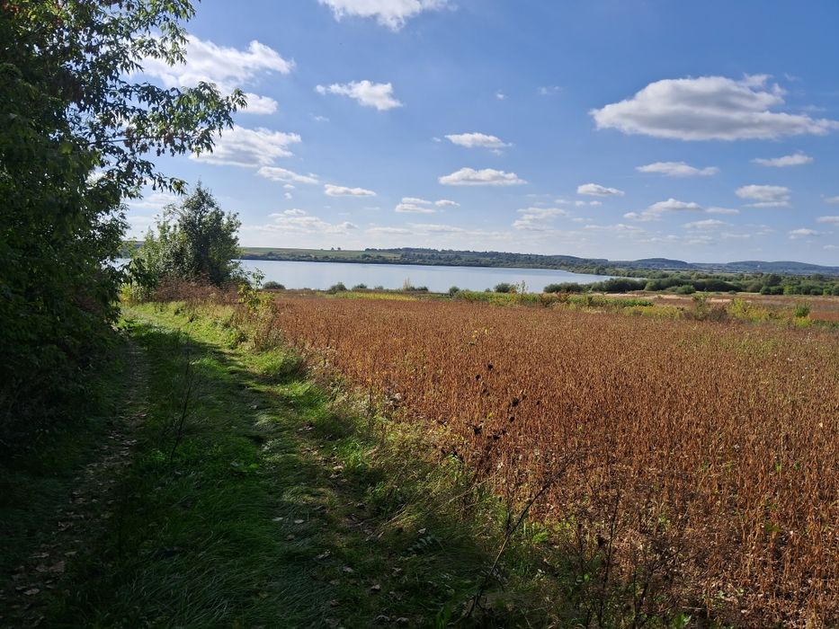 Продам земельну ділянку 8сот під будівництво житлового будинку