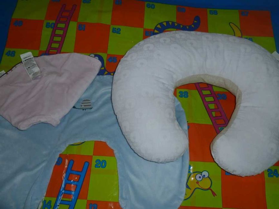 Almofada de amamentação Boppy Chicco com duas capas