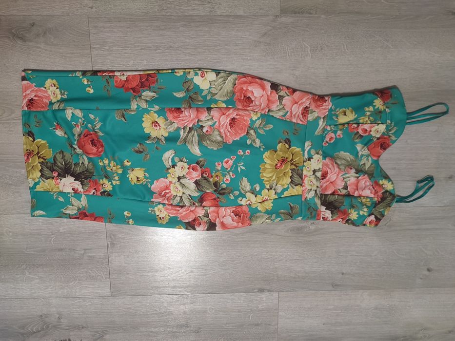 Sukienka kwiaty midi S
