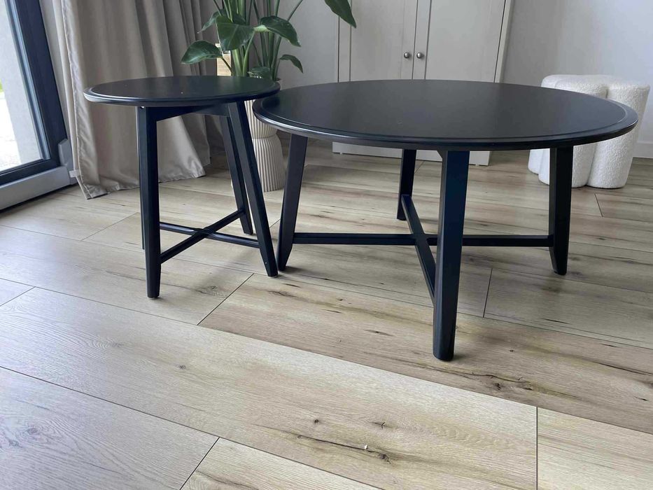 Sprzedam dwa czarne stoliki Ikea