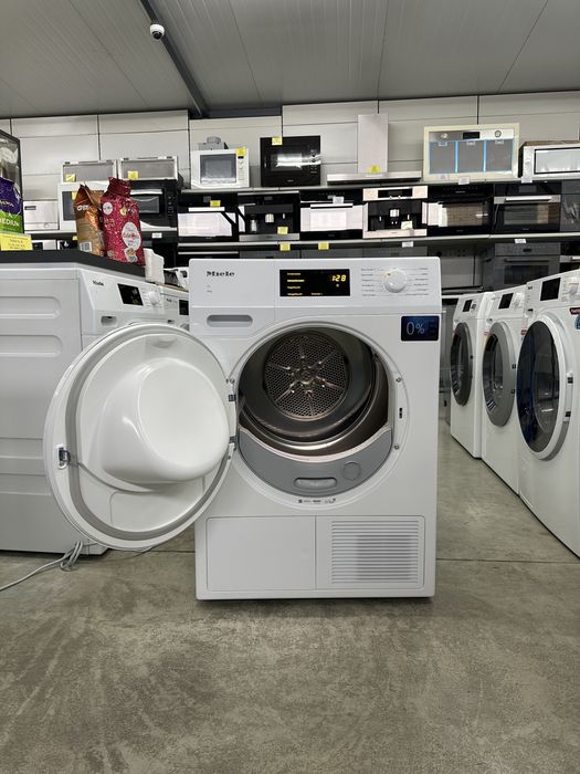Сушильна машина Miele TCC 230 WP 2024р