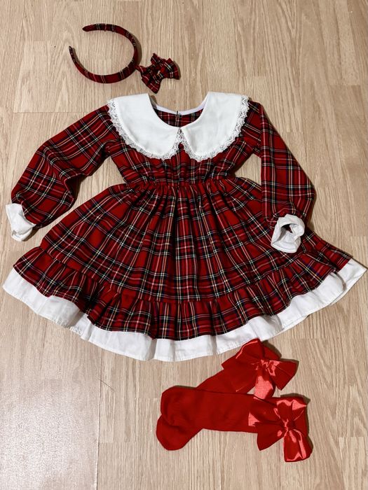 Неймовірна дитяча сукня з коміром, новорічна сукня, сукня в клітинку