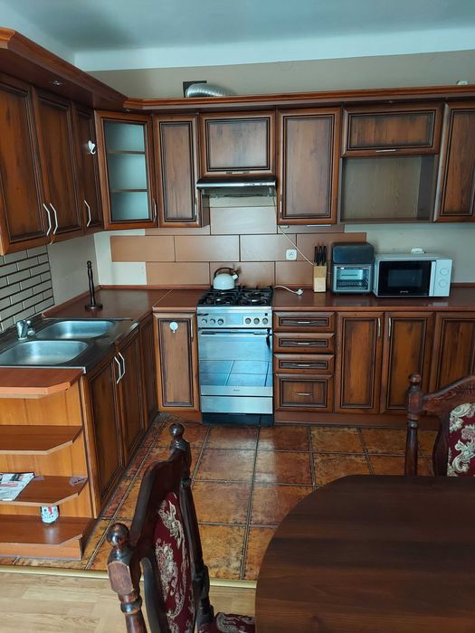 Mieszkanie na wynajem. Koło, ul. Kolejowa oraz miejsce postojowe.