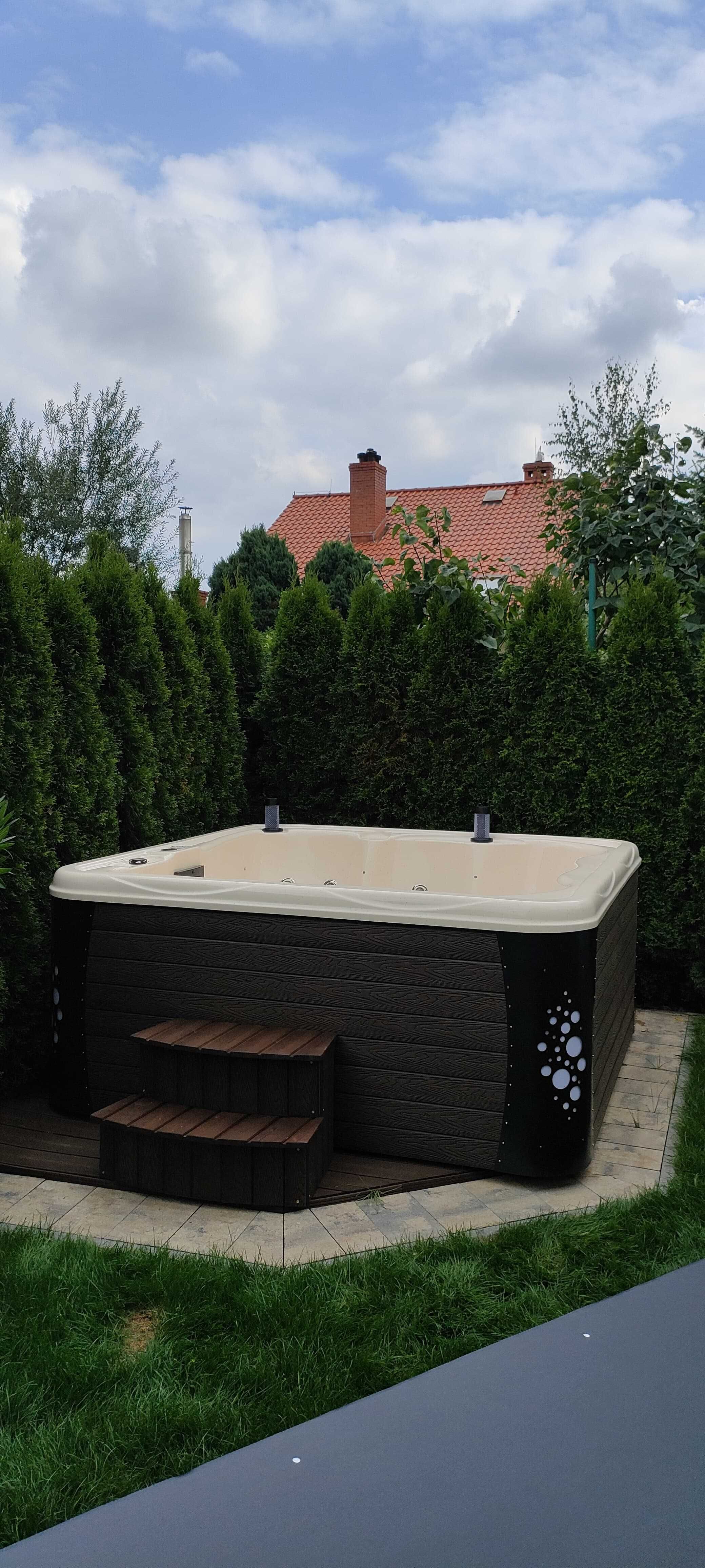 Kwadratowe Balie ogrodowe z piecem na drewno, jacuzzi ogrodowe, TANIO