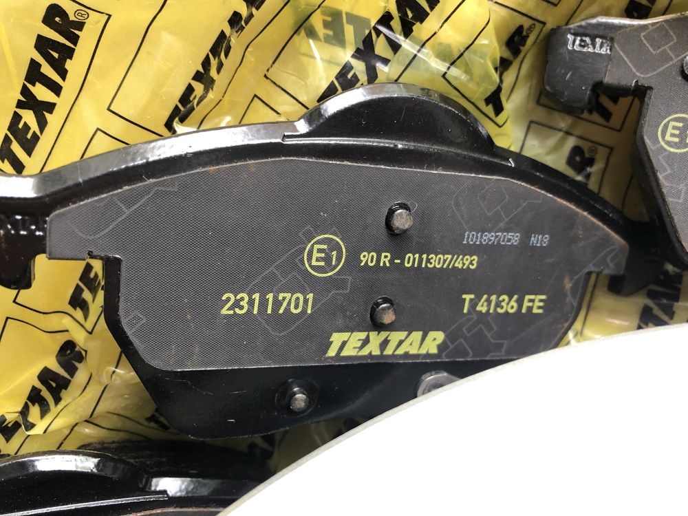 Tarcze hamulcowe  Saab 9-3 9-5 Opel Textar Pro plus Klocki
