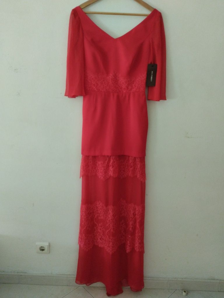 Vestido Ana Torres novo